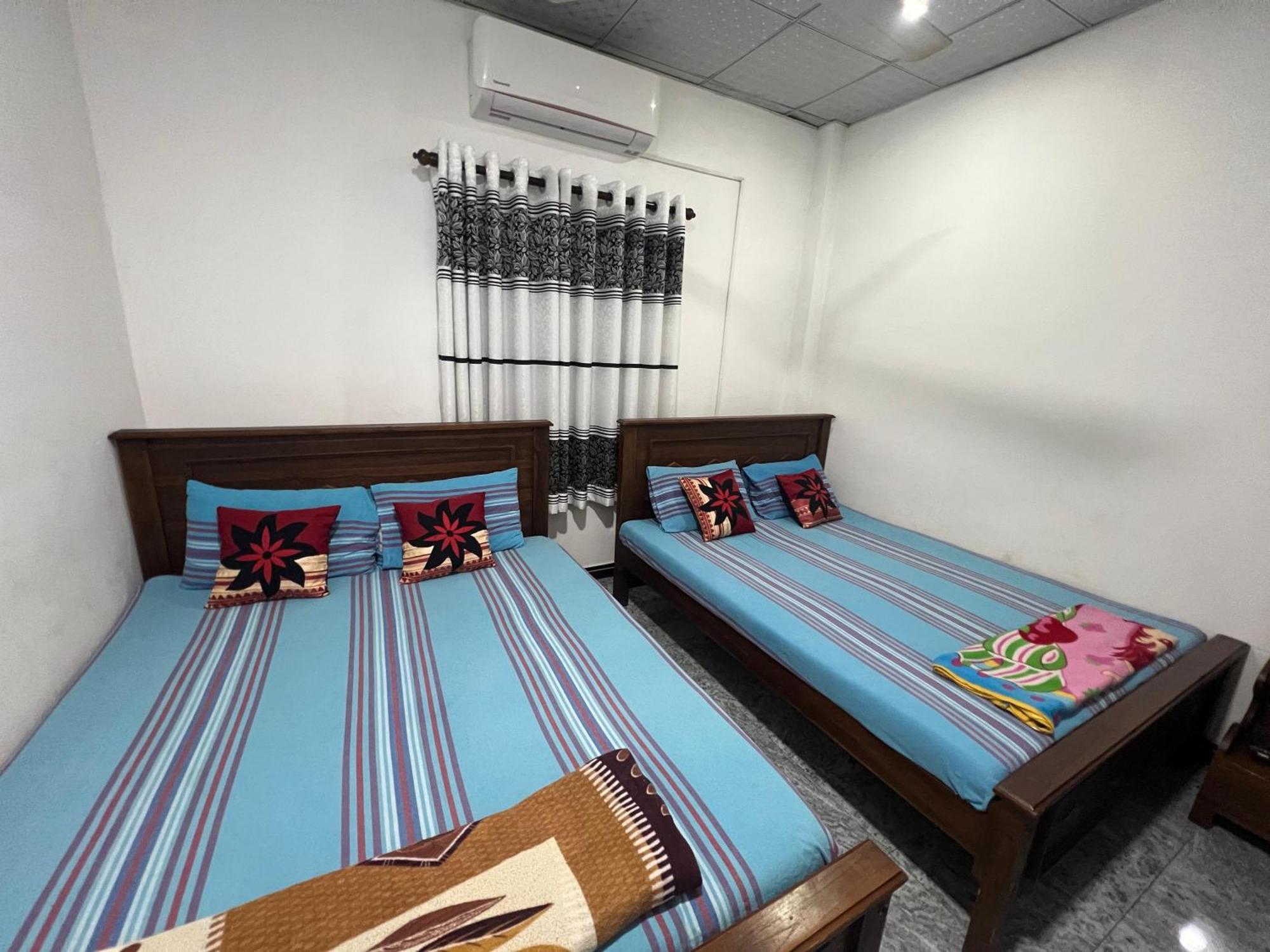 Family Room,1731655189:JPEG